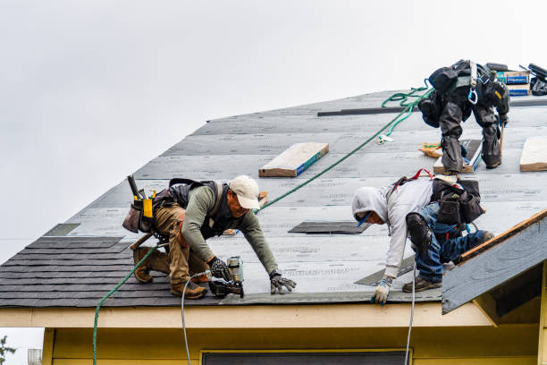 Professional Gutter Installation technician working in Hilltop, WV